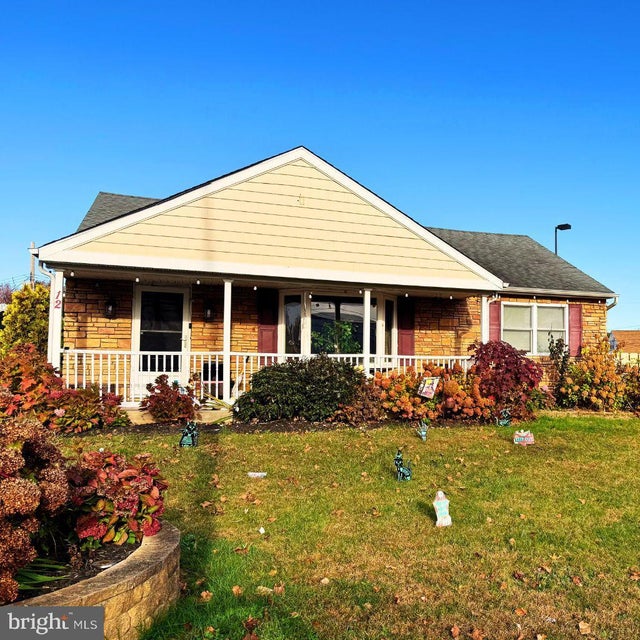 12 Trimble Blvd, Brookhaven