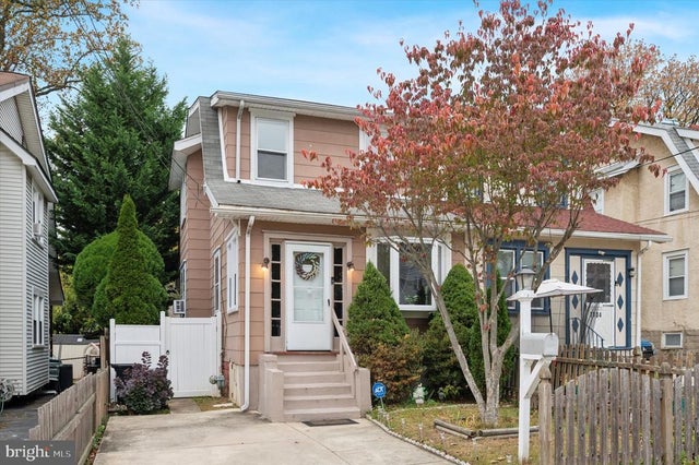 1836 Shallcross Ave, Folcroft