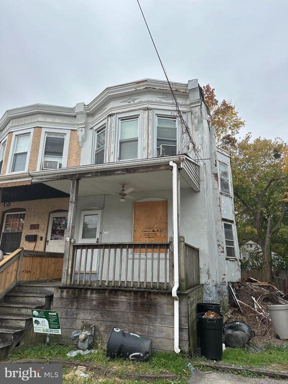 219 Cedar Ave, HOLMES