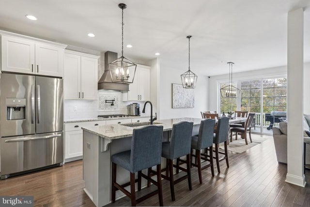 48 Hunters Ln, Glen Mills