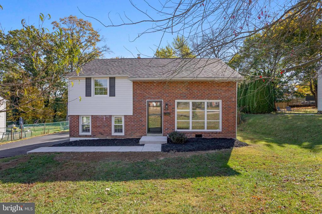 408 Garden Ln, ASTON