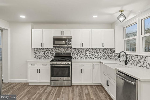 535 Glendale Rd, Upper Darby