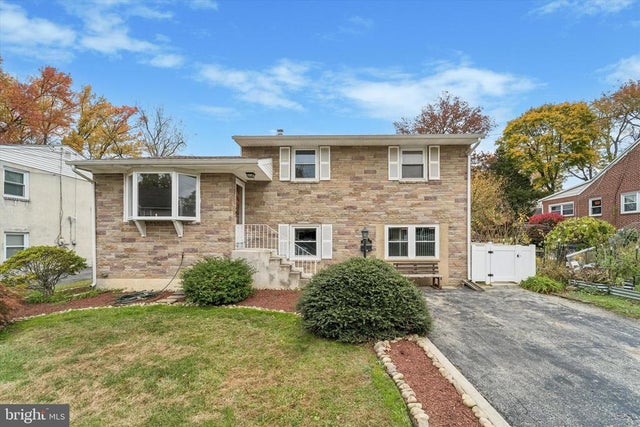 742 Agnes Ave, Morton