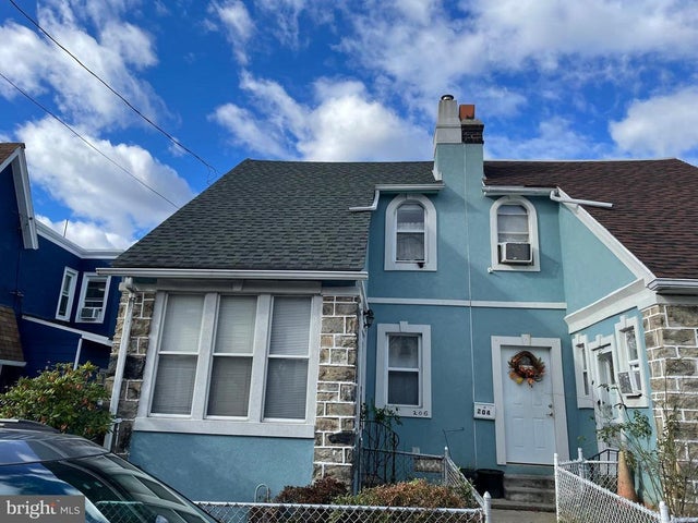 206 Heather Rd, Upper Darby