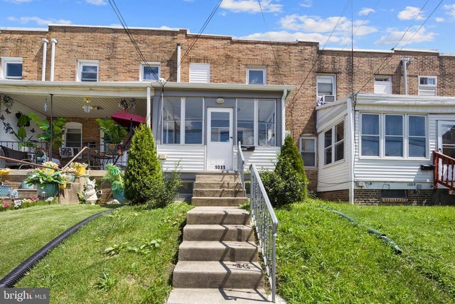 1011 Clifton, Collingdale