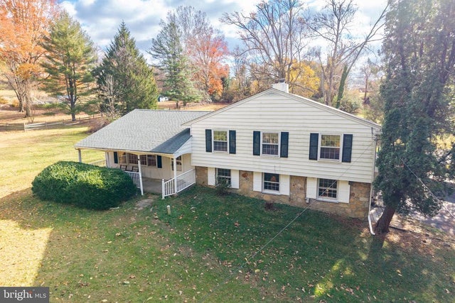 11 Ivy Ln, Glen Mills