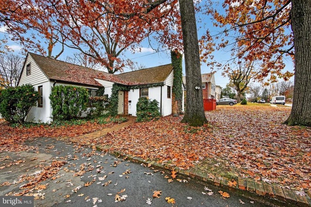 31 Barren Rd, Newtown Square