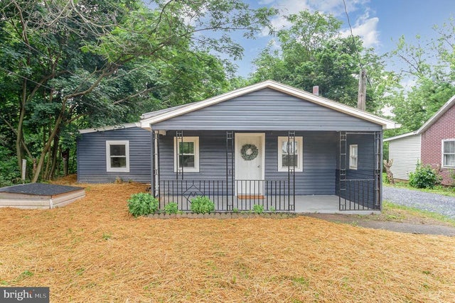 5300 Bino Road, Greencastle