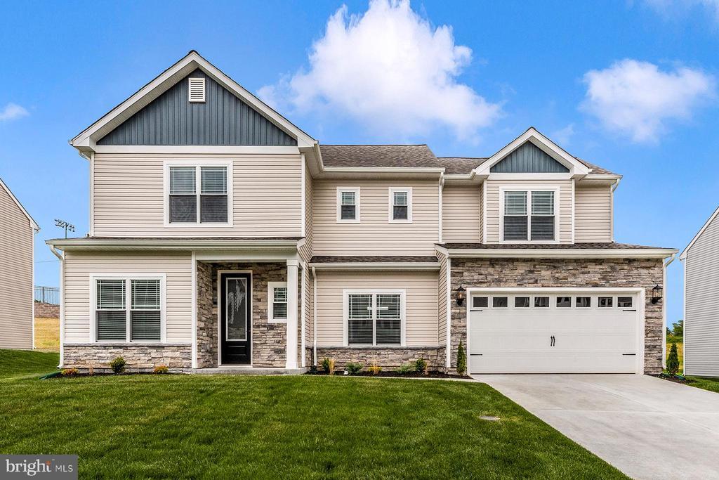 504 Abigail Ave, WAYNESBORO