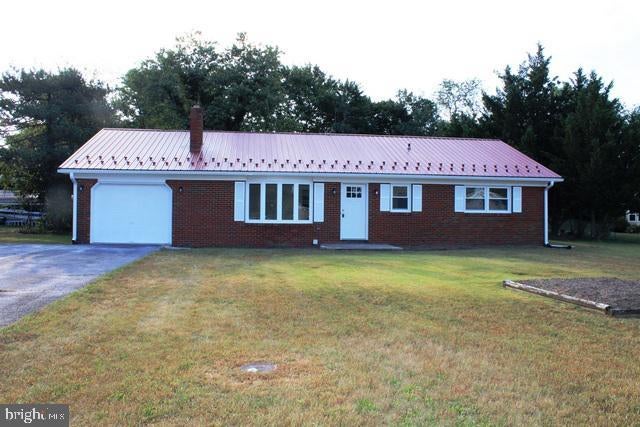 614 Center Drive, Chambersburg