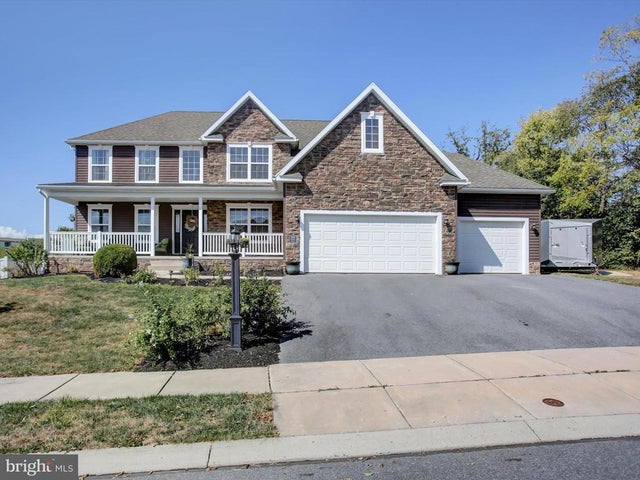 1299 Divinity Drive, Greencastle