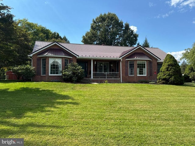 14015 Anthony Highway, Waynesboro