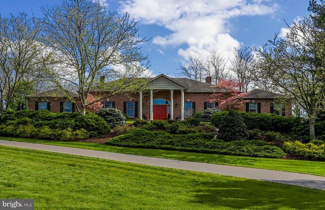 1558 Hearthside Drive, Chambersburg