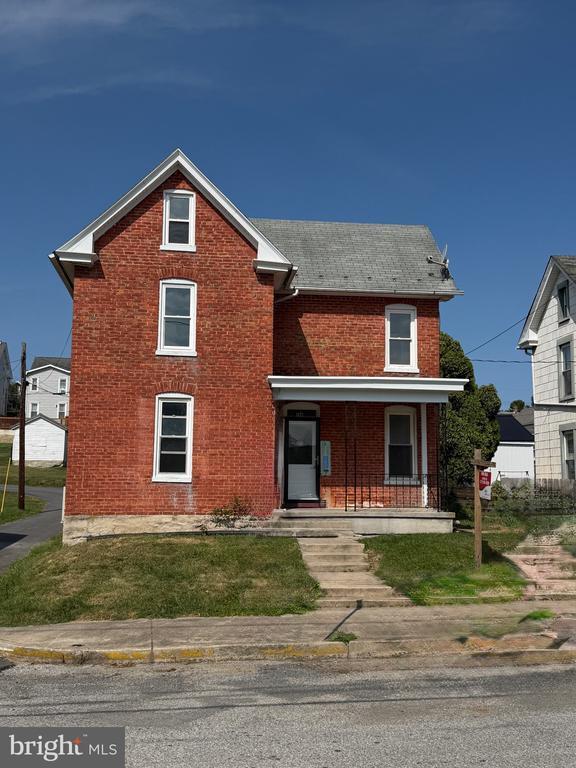 130 Hamilton Ave, Waynesboro