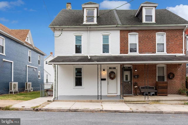 105 Fairview Avenue, Waynesboro