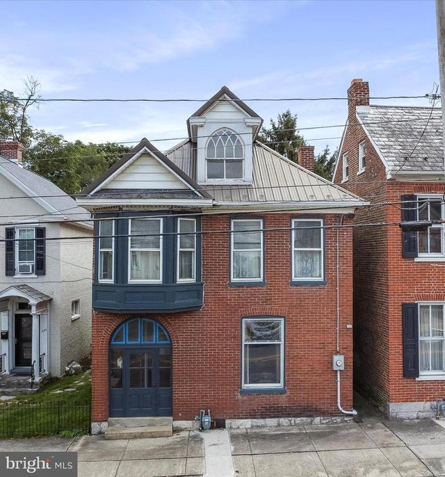 546 Philadelphia Avenue, Chambersburg