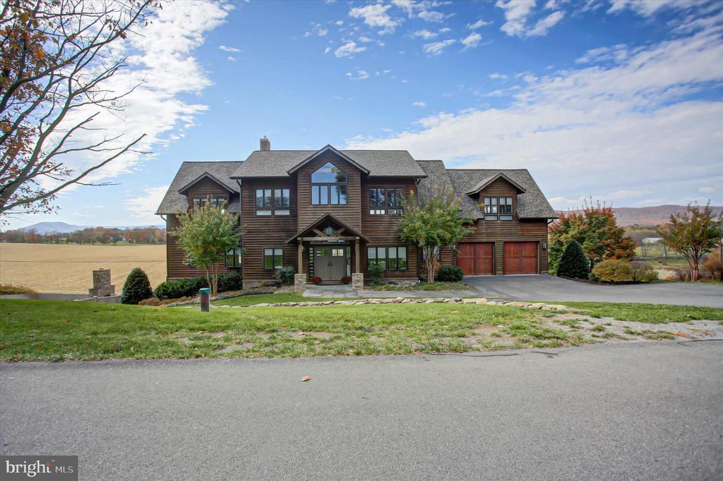 6573 Irvine Drive, MERCERSBURG