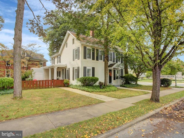 102 Park Avenue, Chambersburg