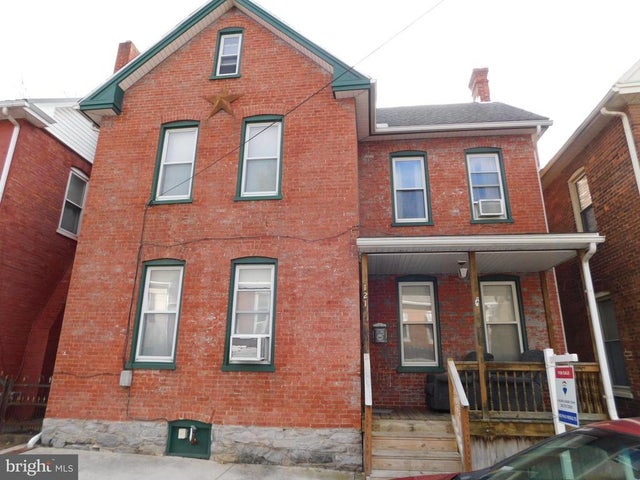 121 Harrison Ave, Waynesboro