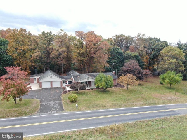 5662 Edenville Road, Chambersburg