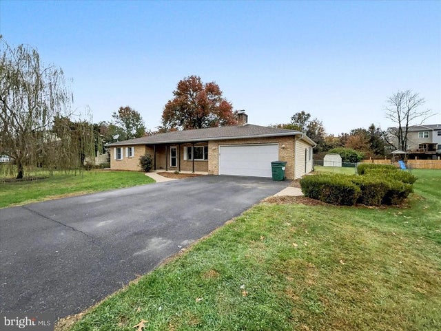 85 Jackson Drive, Chambersburg