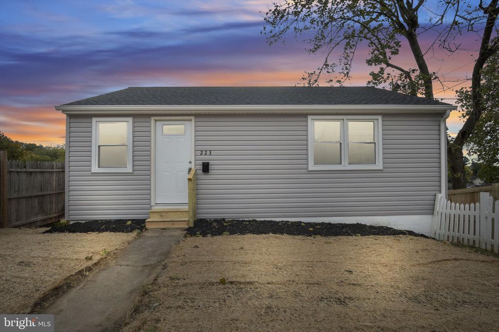 223 Wayne Avenue, WAYNESBORO