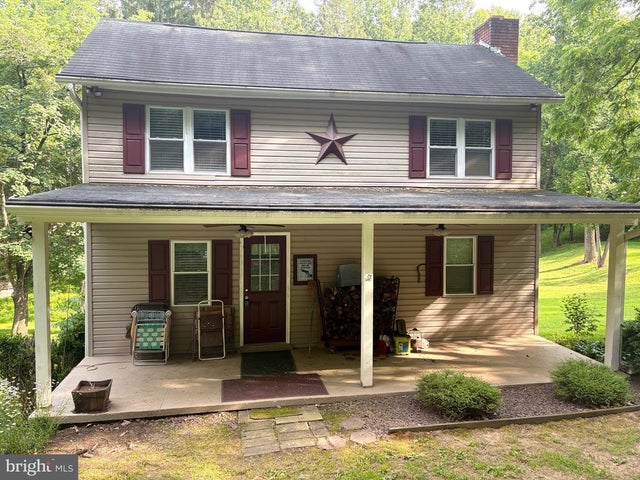 674 Wasamud Lane, Warfordsburg