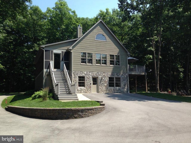 12662 Ridgewood Drive, Hesston