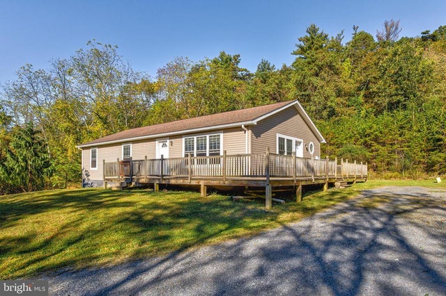 12887 Slate Hill Rd, Petersburg
