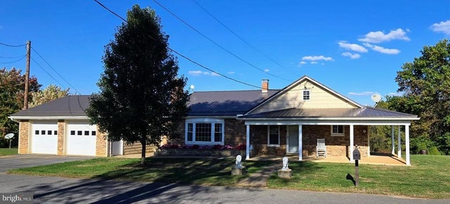 614 W Fourth St, Port Royal