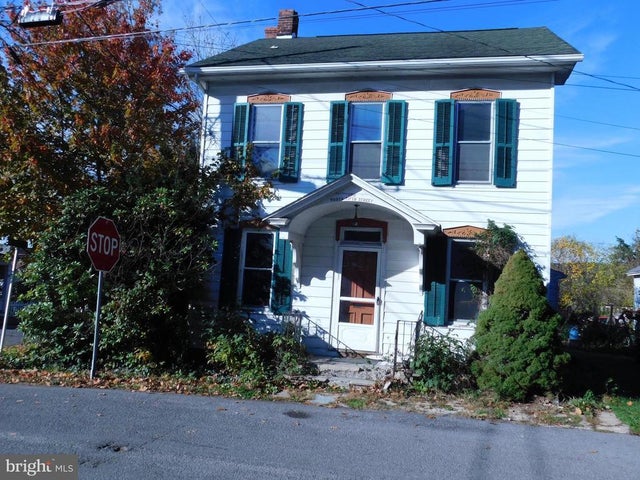 100 N Fifth St, Mifflintown