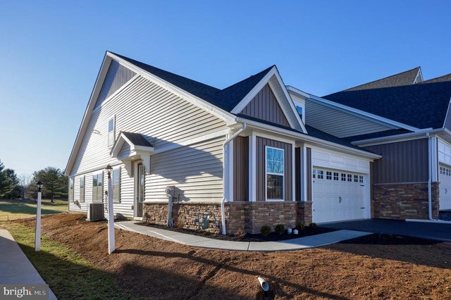 132 Copperstone Ct #53, Millersville