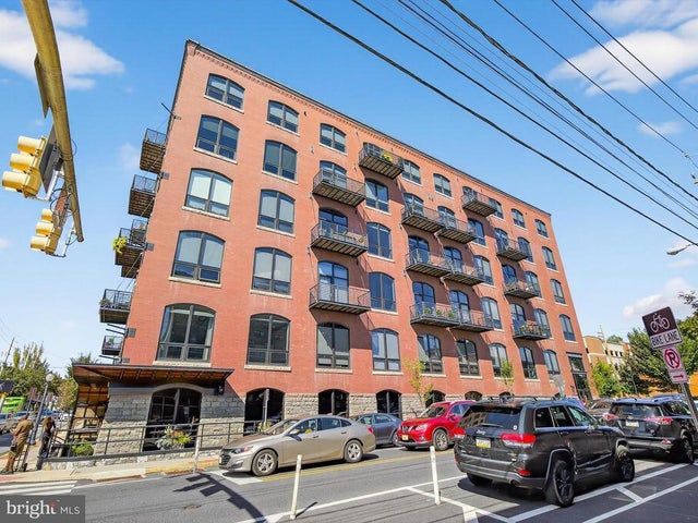 41 W Lemon St #409, Lancaster