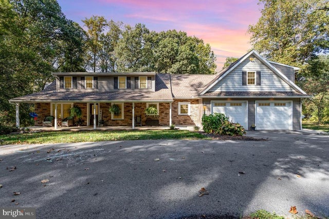 6180 Poplar Path, Elizabethtown