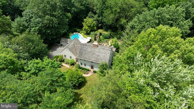 17 Martin Ln, Strasburg