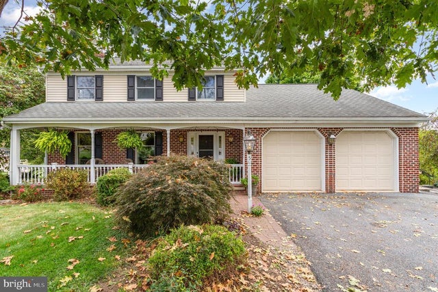 5 Blueberry Cir, Lancaster