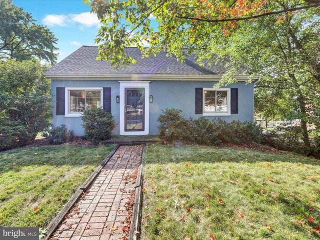 117 W Oregon Rd, Lititz