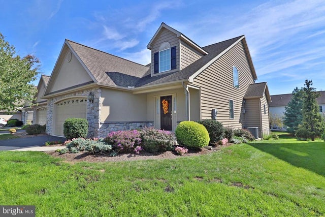 1318 Willow Creek Dr, Mount Joy