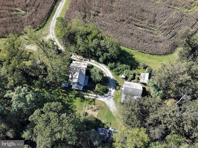 2496 River Rd, Bainbridge