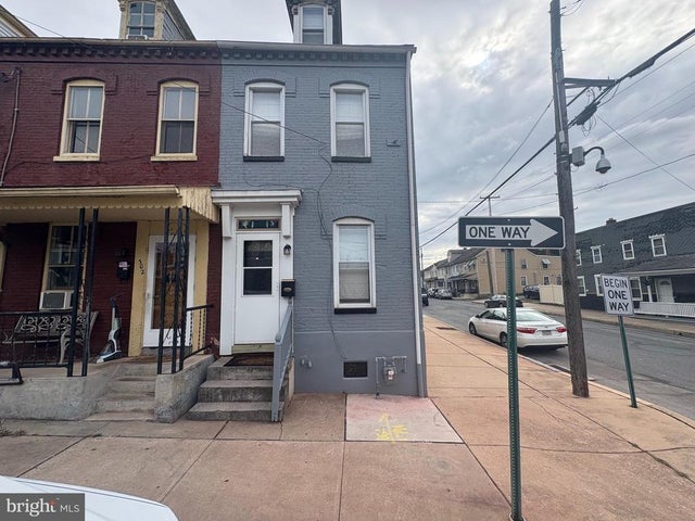 300 Perry St, Columbia