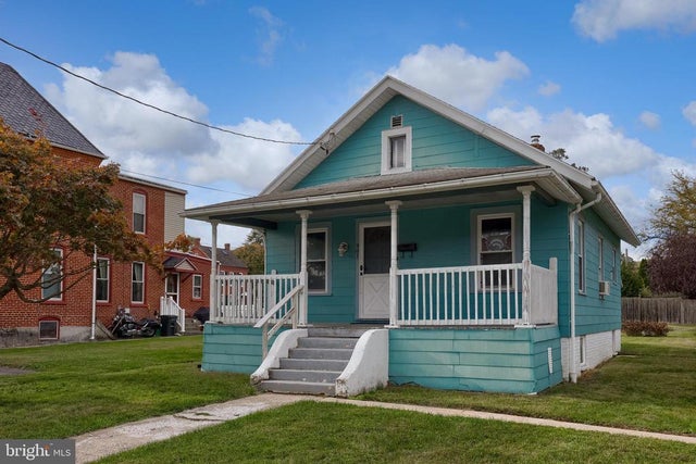 907 Walnut St, Columbia