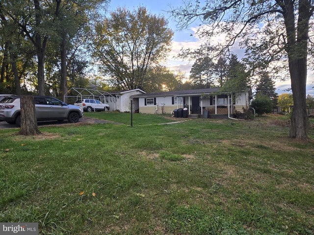 106 Hess Rd, Elizabethtown