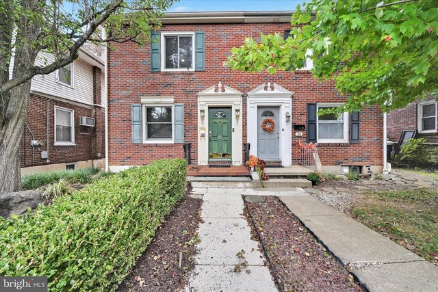 18 E Pine St, Ephrata