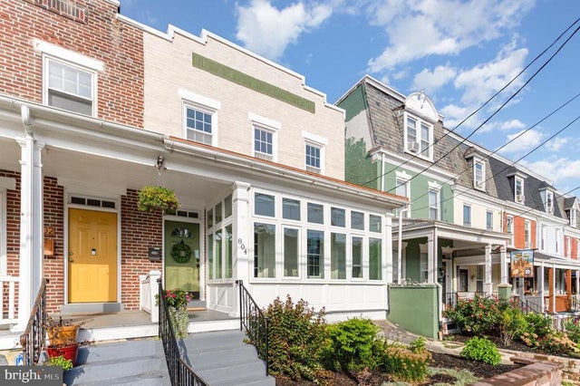 804 N Plum St, Lancaster