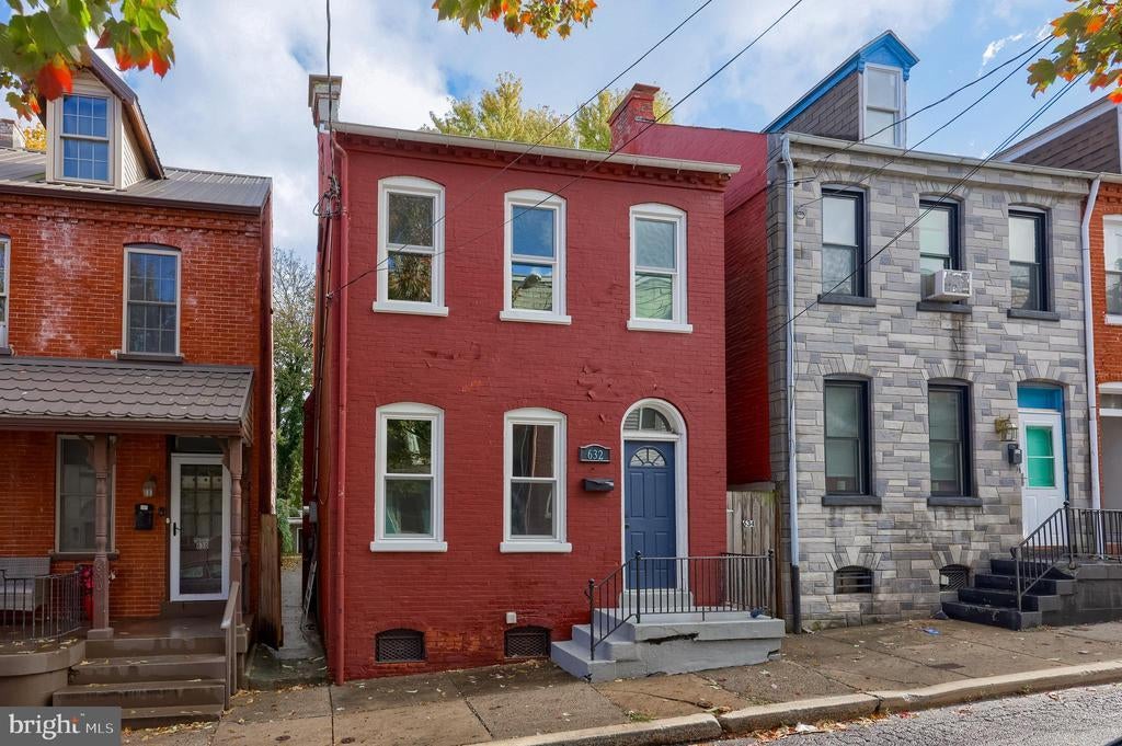 632 High St, LANCASTER