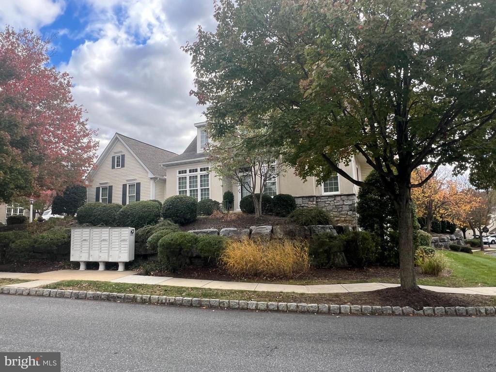 2 Upper Grn, LANCASTER