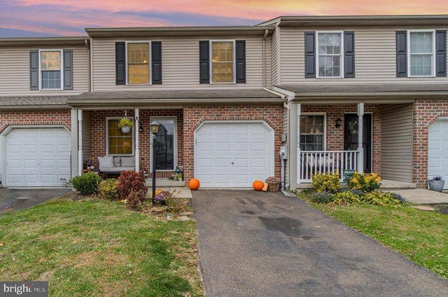 261 Meadow Ln, Quarryville