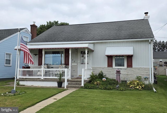 207 Orlon St, New Holland