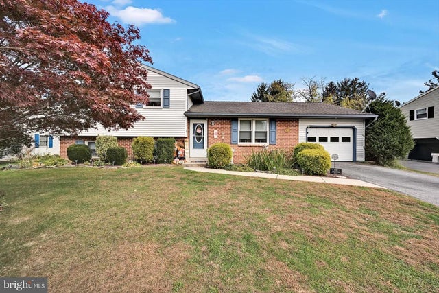 137 Cliff Ln, Elizabethtown