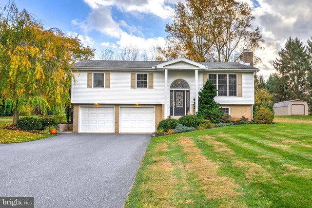 2771 Camp Rd, Manheim